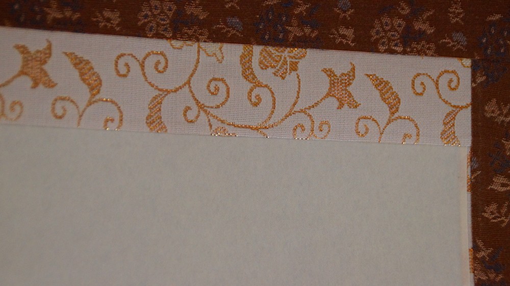 Fruehlingszweig mit Vogel Kakemono von Arii Shoun Montierungsdetail