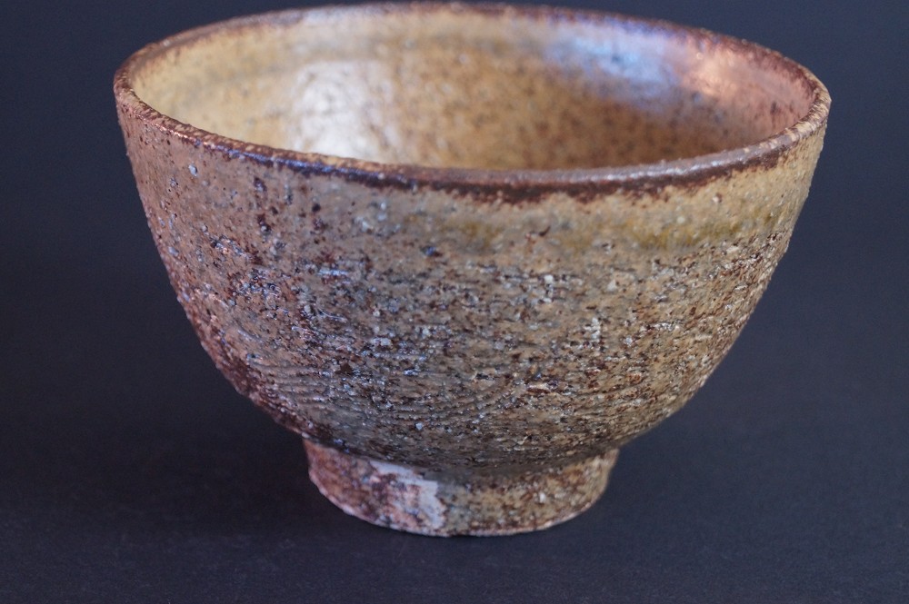Bol à thé Chawan de Seto par Shohachi Taniguchi Vue de côté 3
