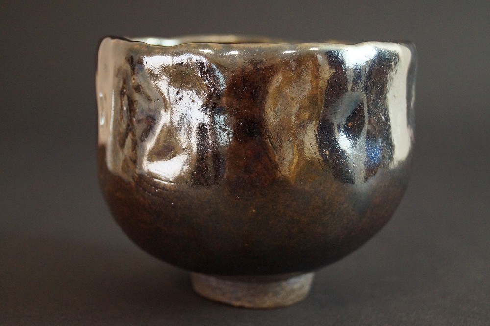 Chawan in ceramica di Tanba di Mitsuru Ichino vista posteriore