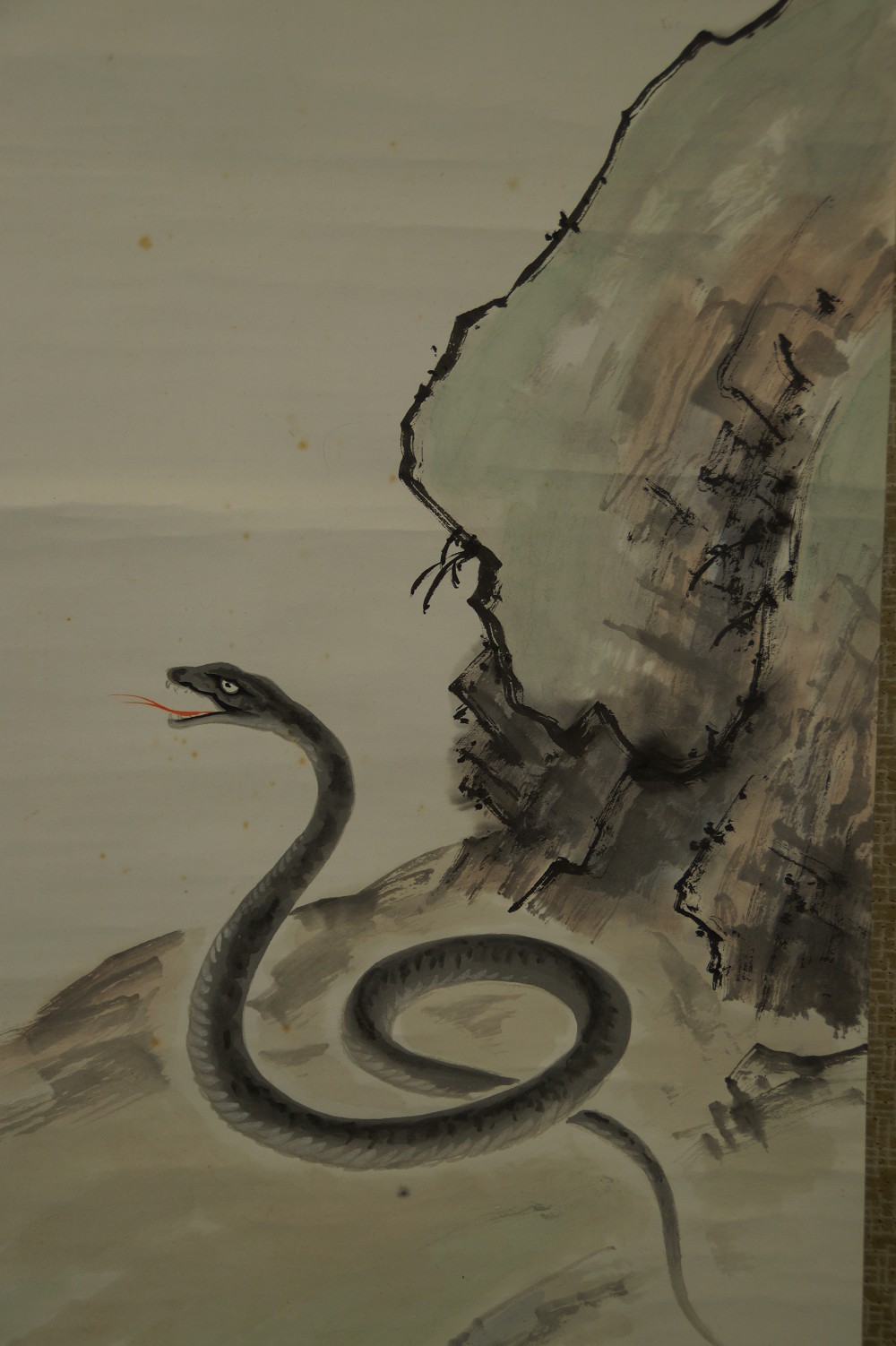 Serpent par Kozan Gros plan du motif de serpent 1