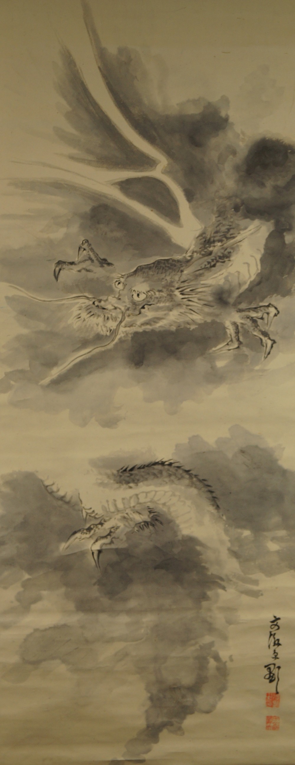 Kakemono Dragon dans les nuages motif complet sans montage