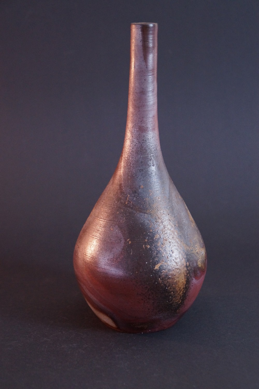 Bizen Vase von Otomokyu Bizen Seitenansicht 1