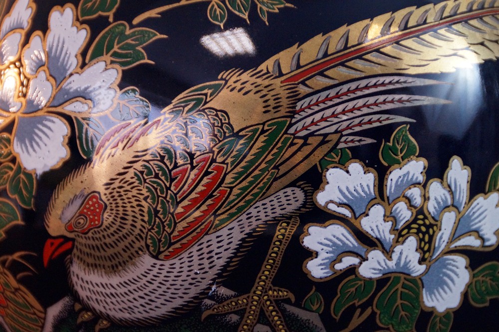 Kutani Vase von Seiho Motiv Nahaufnahme 3
