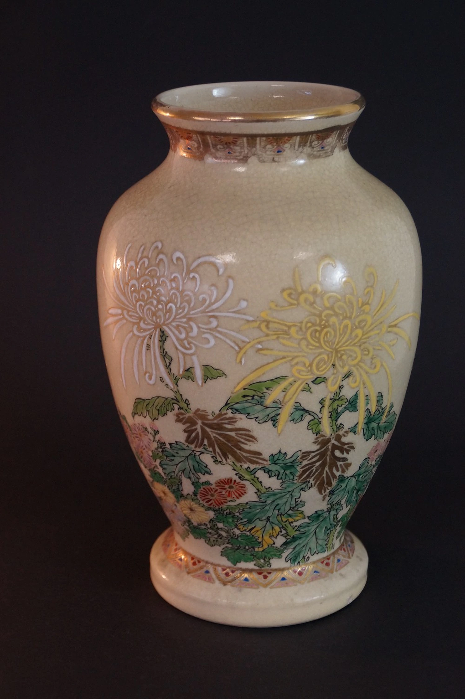Vase Satsuma par Hirota vue de face