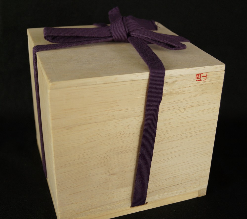 Chawan Shino Keramik Aufbewahrungsbox mit Kordel