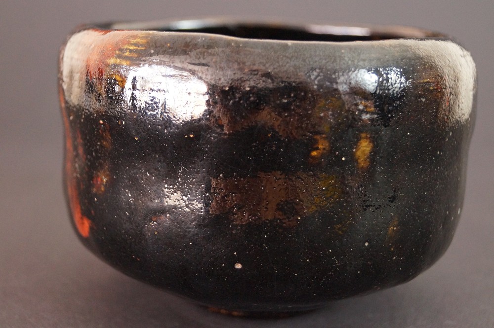 Chawan Kuroraku da Kyoto vista laterale 3