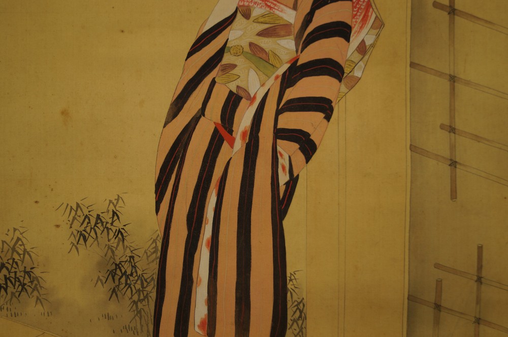 Belleza en kimono de Chigusa Kitani primer plano del kimono