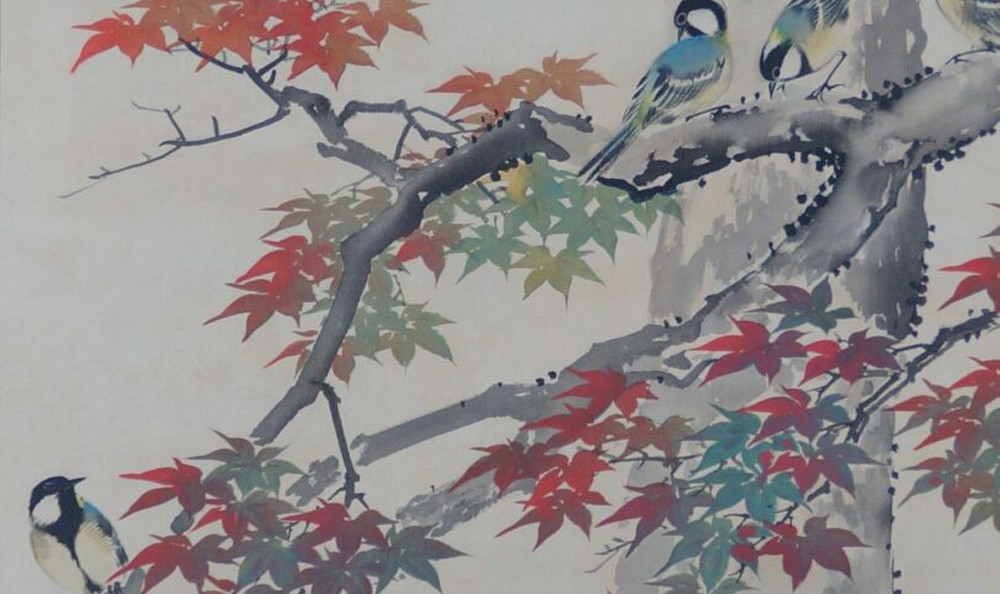 Kakemono von Imai Keiju: Vögel im herbstlich verfärbten Ahorn, in Farbe auf Seide.