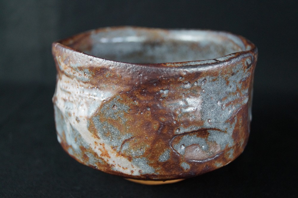 Chawan Shino Keramik Seitenansicht 1