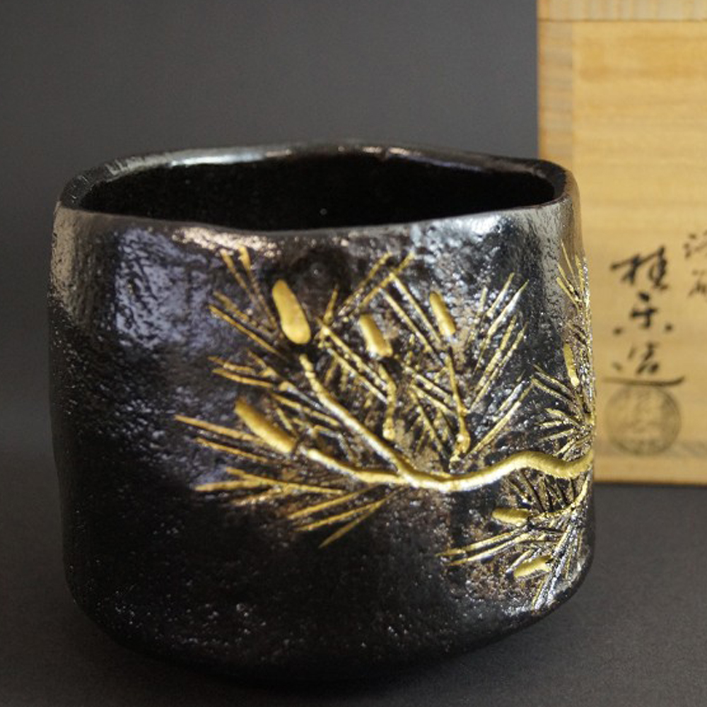 Chawan Raku di Keiraku Ito anteprima primo piano del motivo