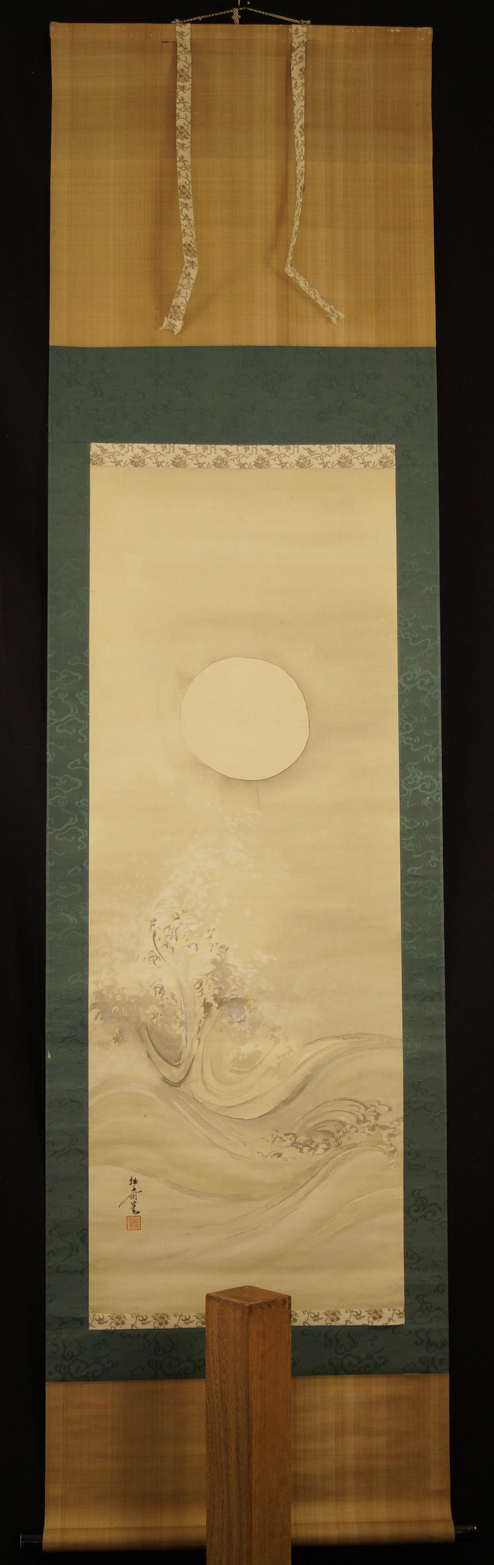 Japanisches Rollbild Mond und Wellen Gesamtansicht Rollbild