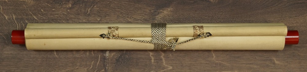 Rollo colgante japones belleza y sakura enrollado