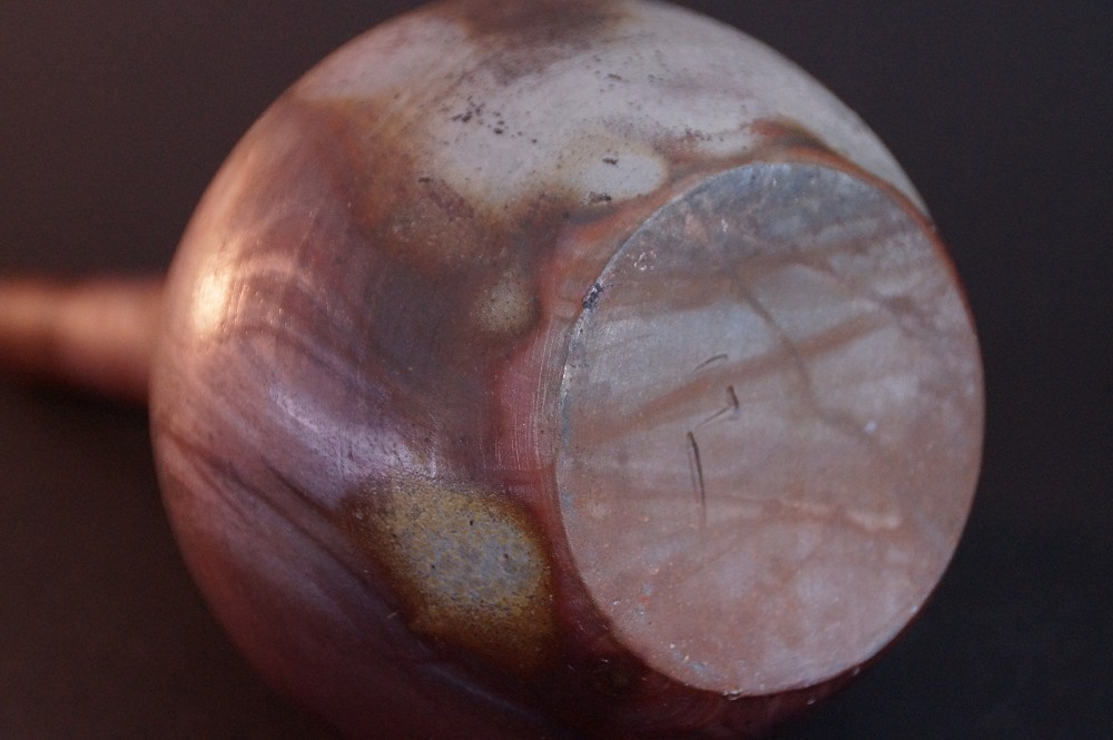 Bizen Vase von Otomokyu Bizen Boden Nahaufnahme