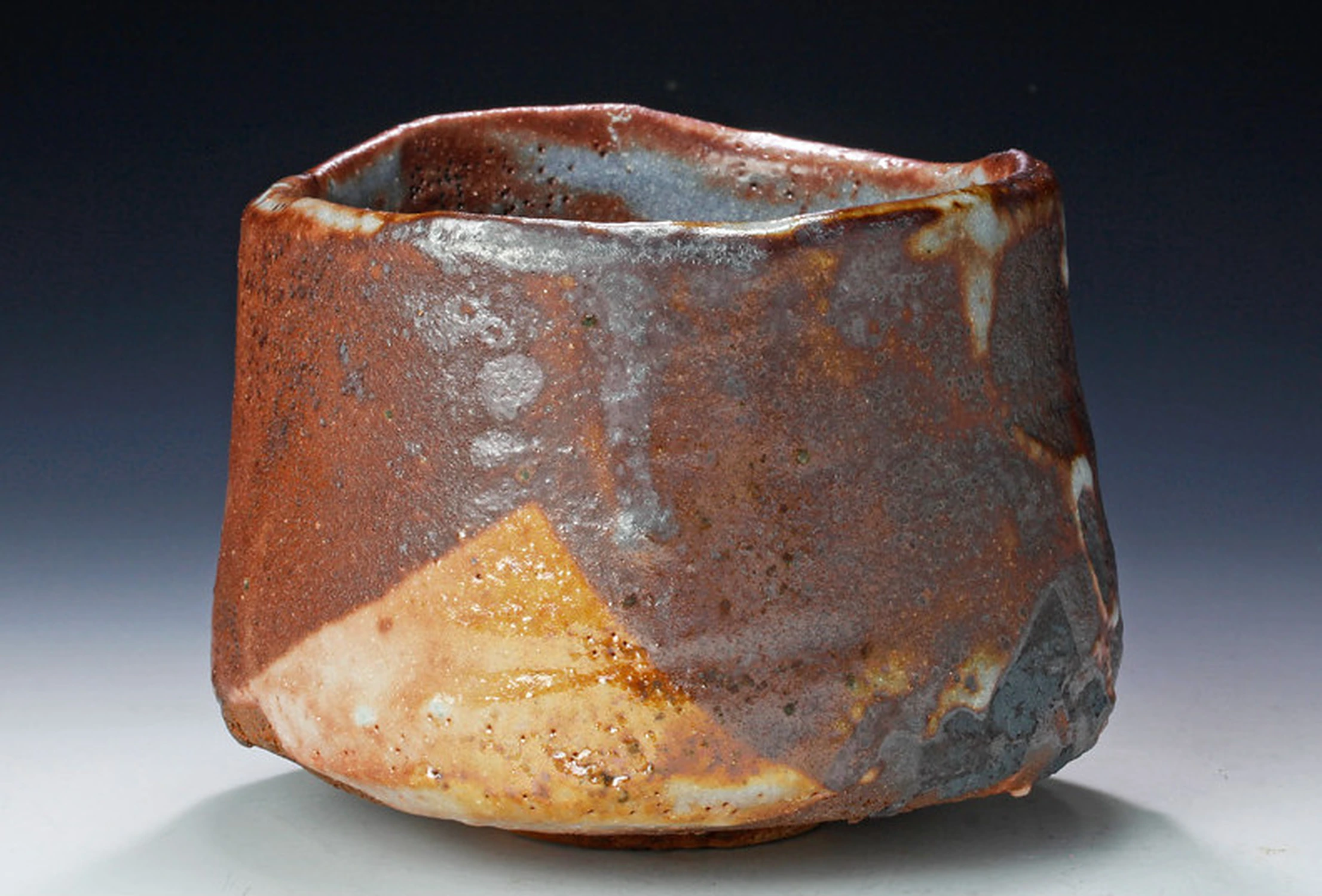 Chawan autorstwa Shibayama Riiya widok z przodu