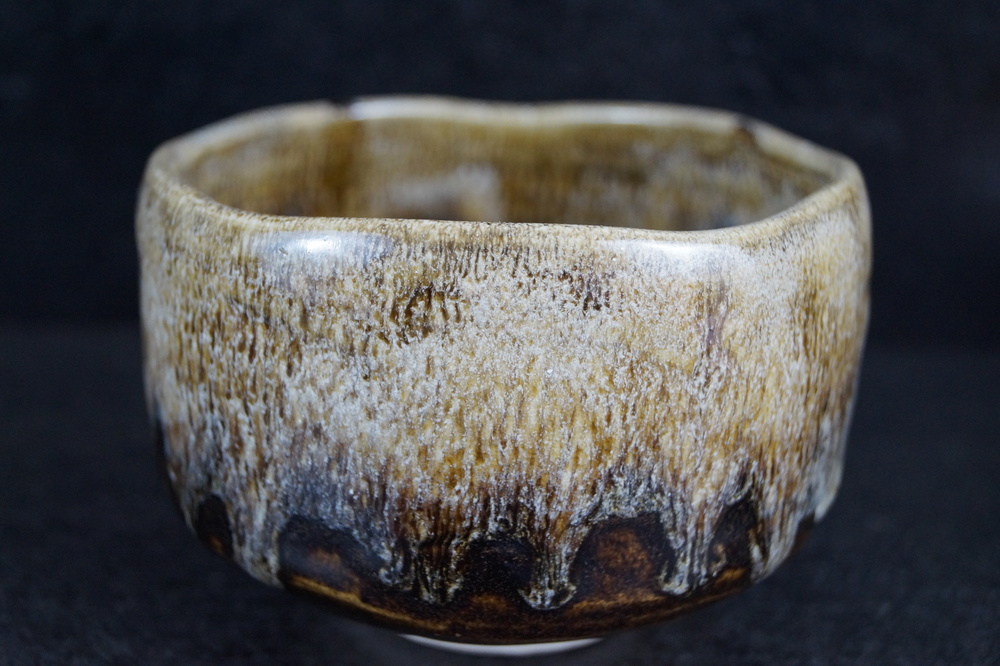 Chawan autorstwa Muroi Kaoru widok z boku 3