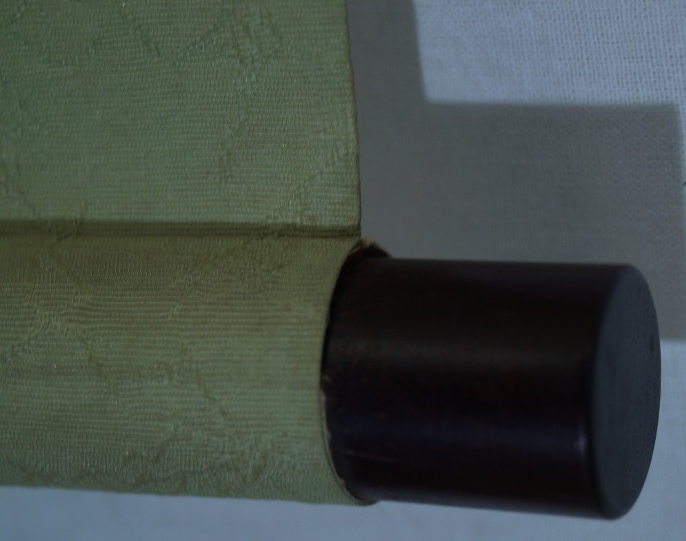 Kakemono Springender Koi Rollendetail
