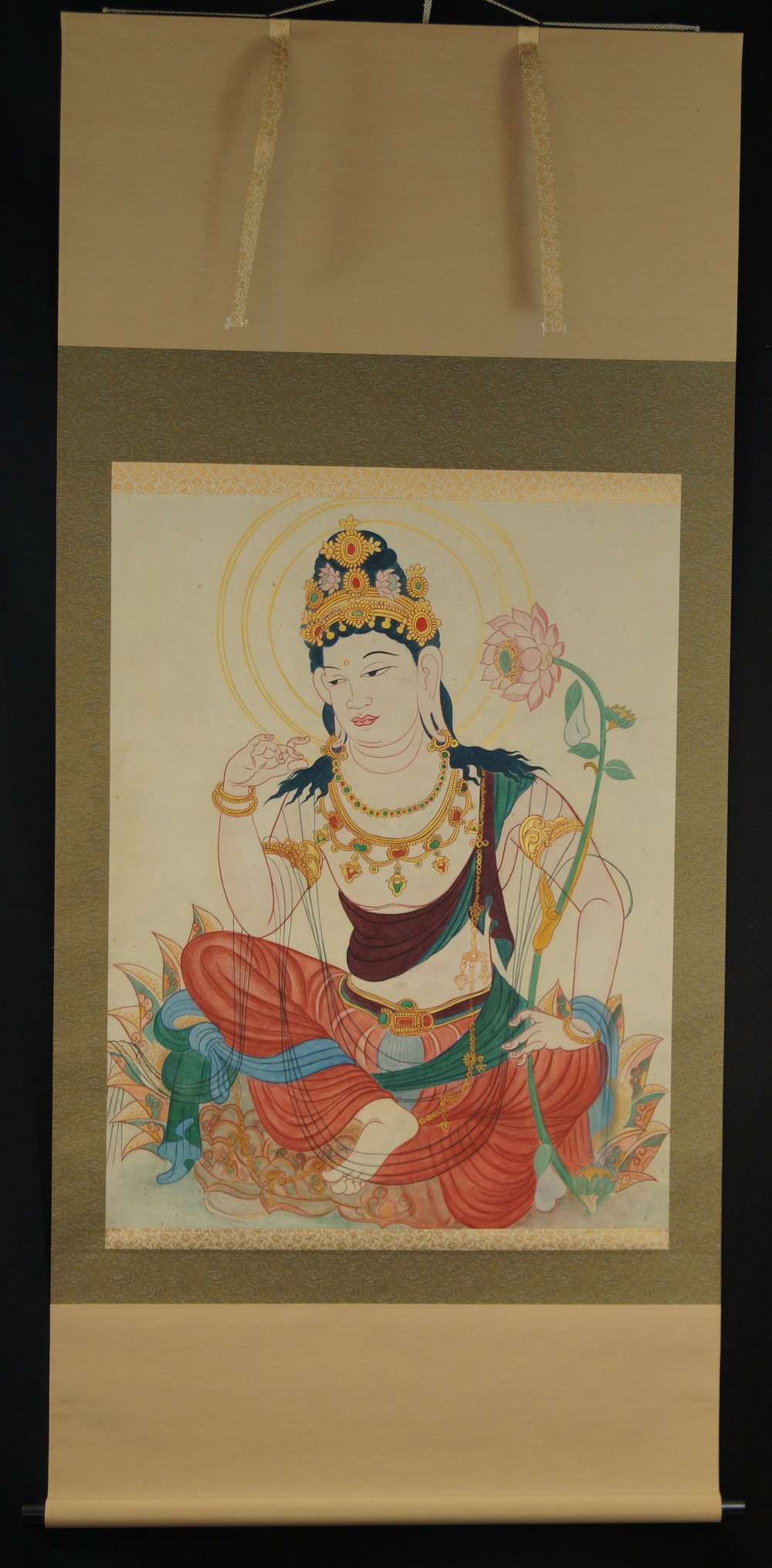 Kannon Bodhisattva Gesamtansicht Rollbild