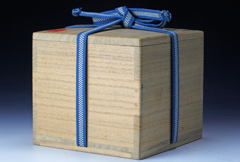 Chawan von Shibayama Riiya Aufbewahrungsbox mit Kordel