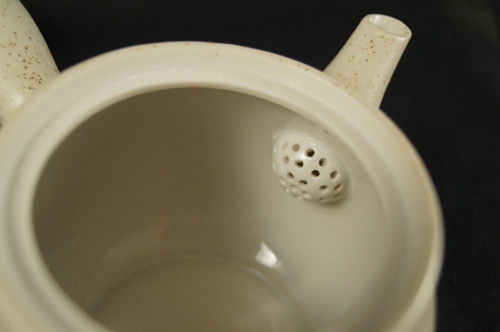 Teeset Blumenmotiv Imari Porzellan Innenansicht Nahaufnahme