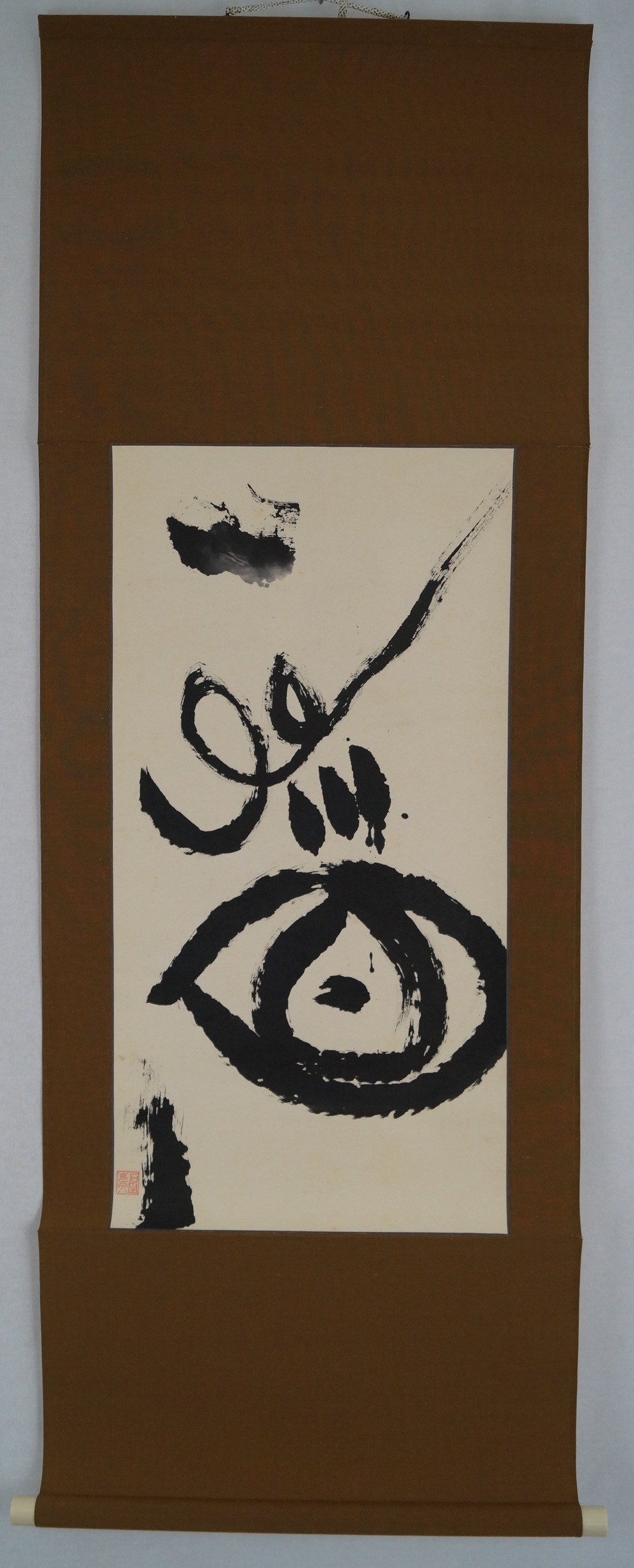 Kalligrafie Auge Gesamtansicht Rollbild