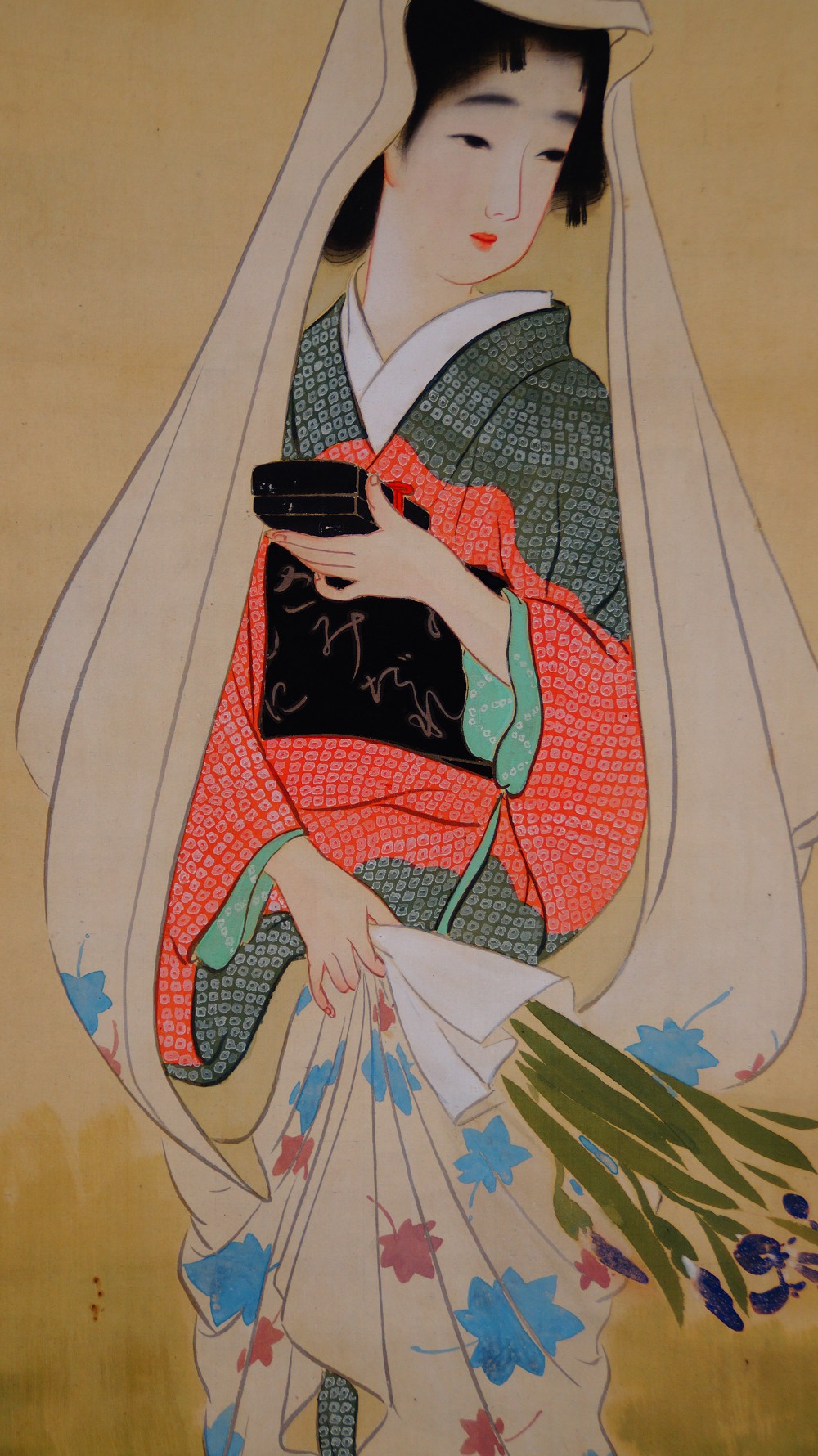 Kwiaty wspomnień kakemono autorstwa Murata Ikkei zbliżenie motywu kimono