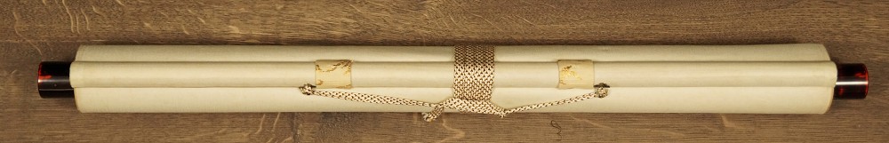Der Einsiedler und der Kranich Kakemono zusammengerollt