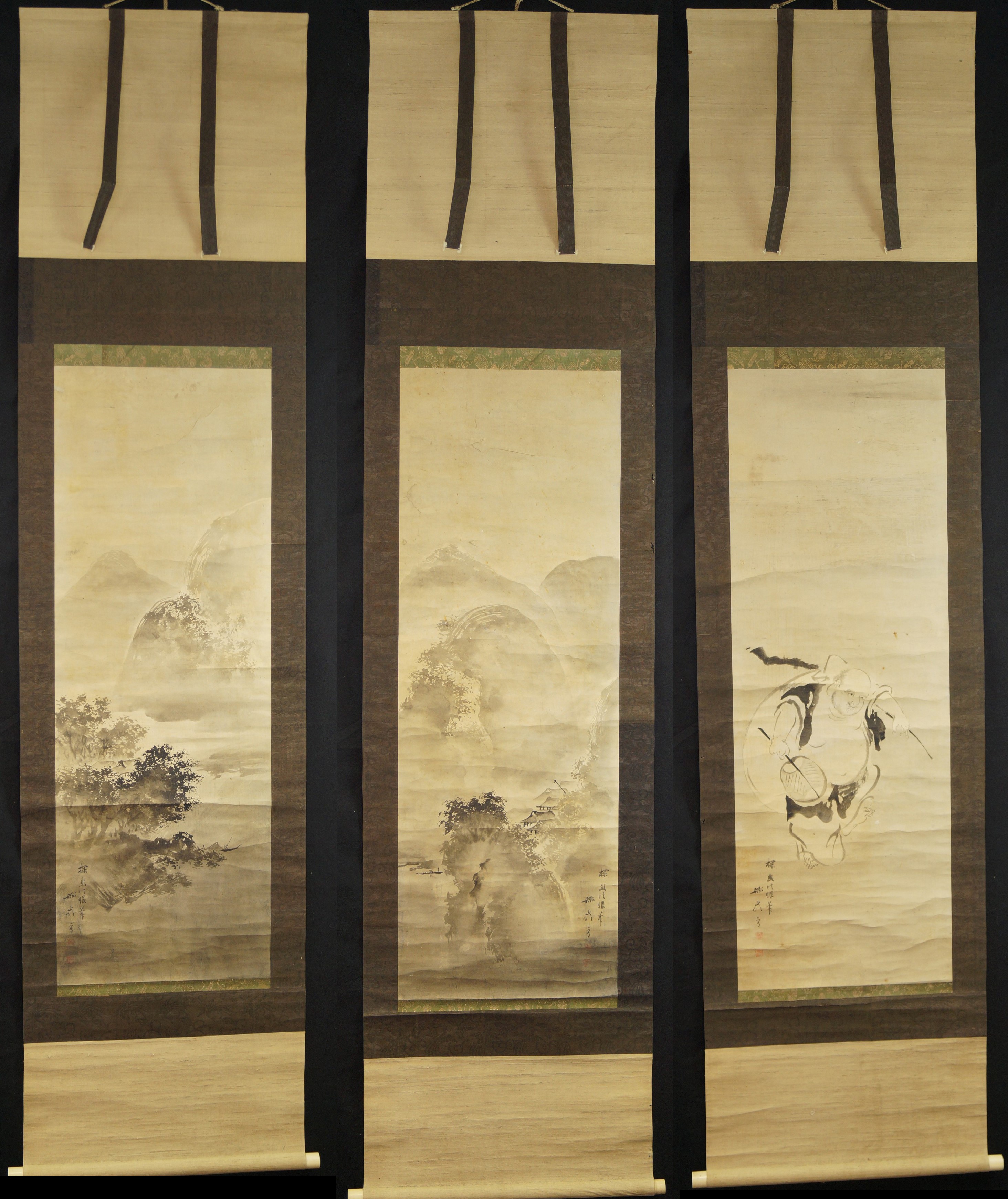 Paysage et Hotei ensemble vue d'ensemble rouleaux suspendus