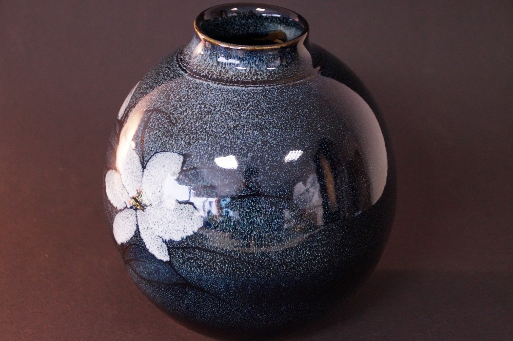 Shigaraki Vase von Kaoru Ohara Seitenansicht 1
