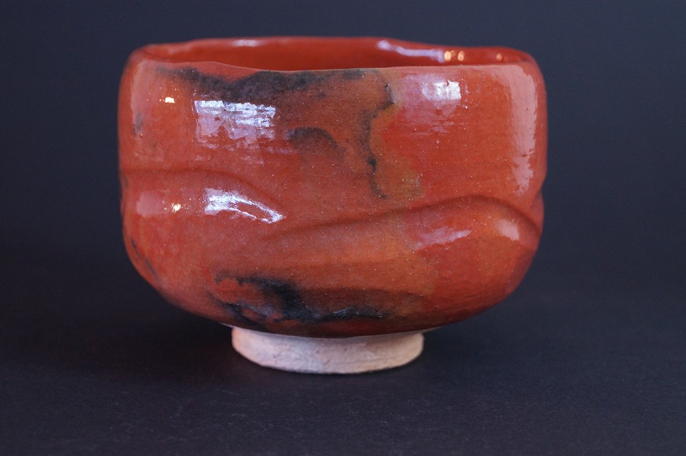 Ciotola da tè Raku chawan di Ryoraku Heian vista frontale