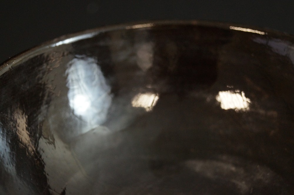 Chawan Raku Shogetsu Kikko Innenansicht Nahaufnahme