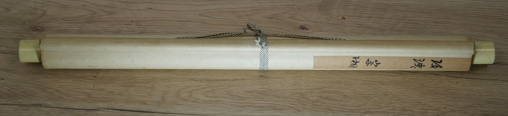 Voegel und Blumen Rollbild Kakemono zusammengerollt