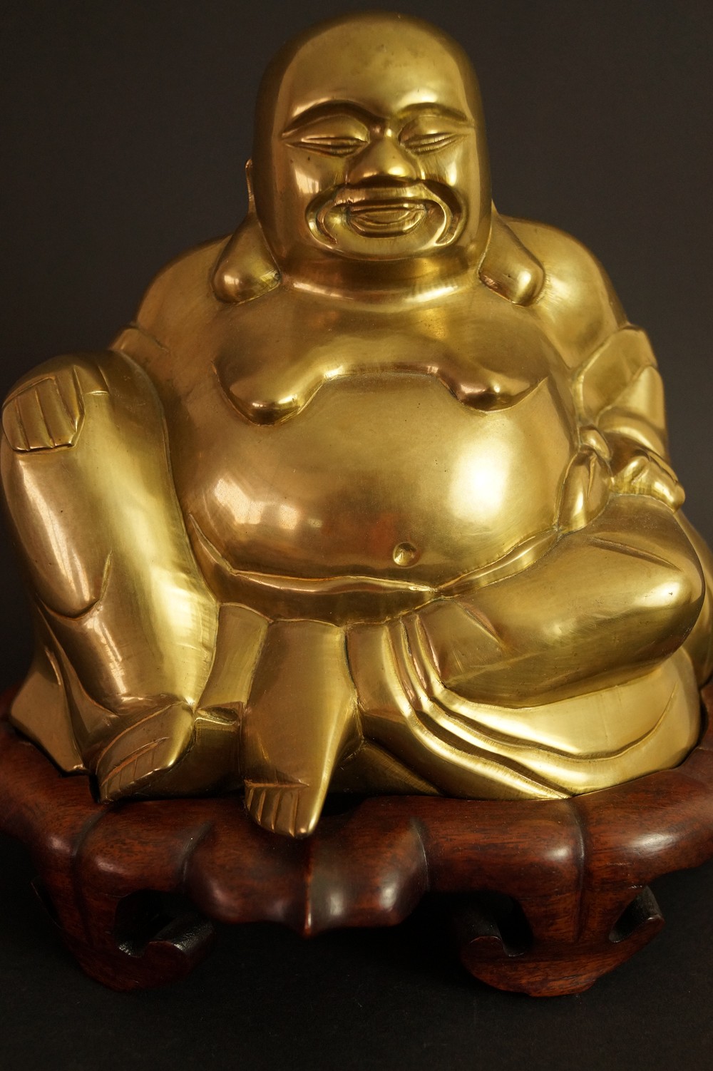 Hotei-Figur Frontalansicht 2