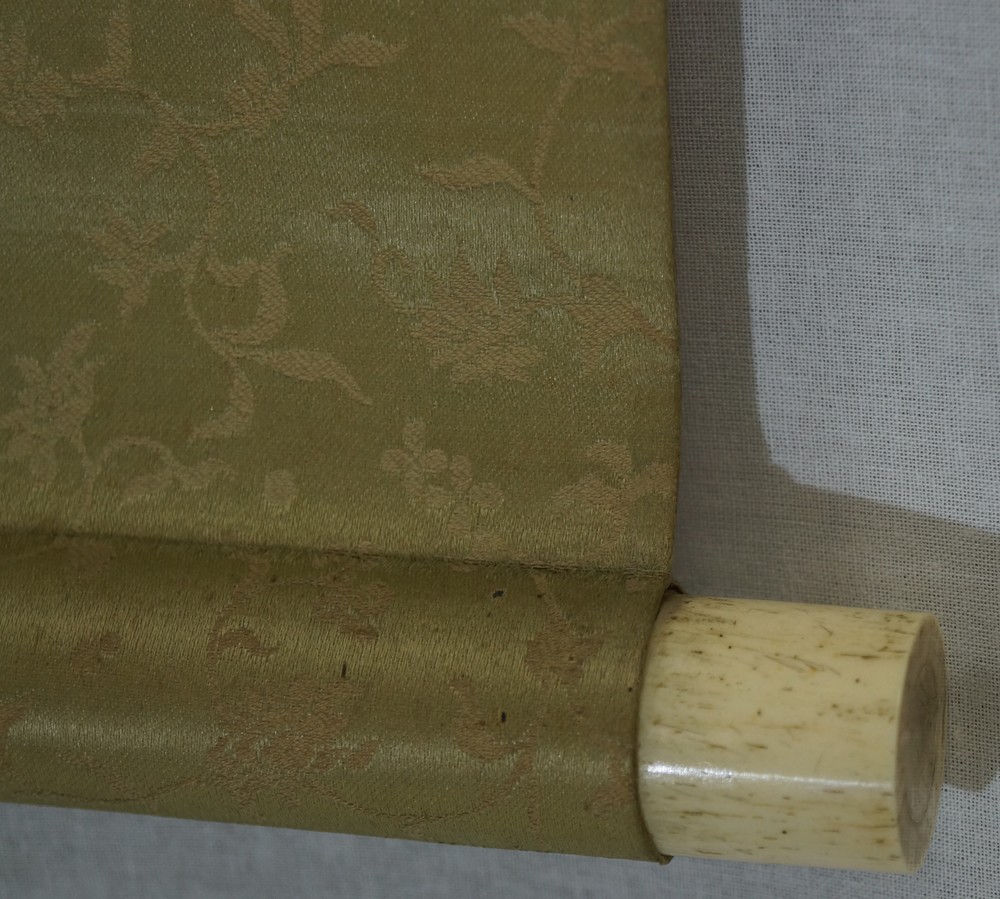 Zwei Waschbaeren und Vollmond Rollendetail