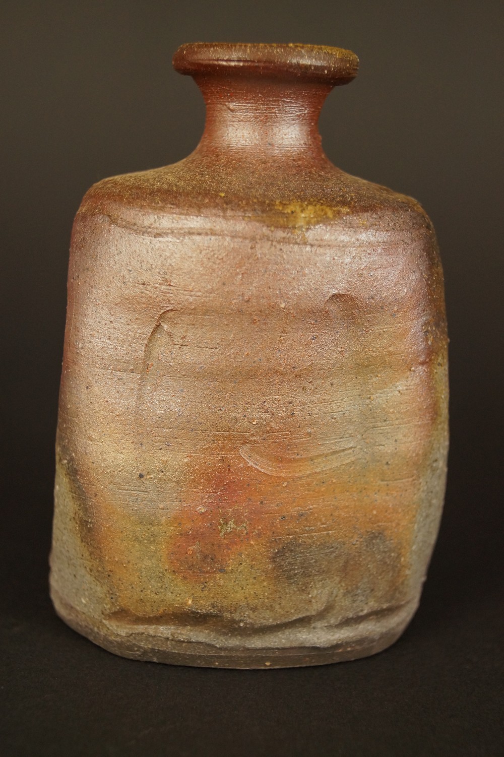 Bizen Tokkuri von Harada Totsuki Rueckansicht
