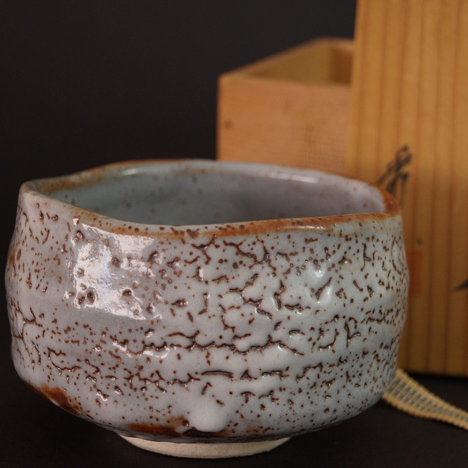 Chawan Shino di Shuzo Kato anteprima primo piano del motivo