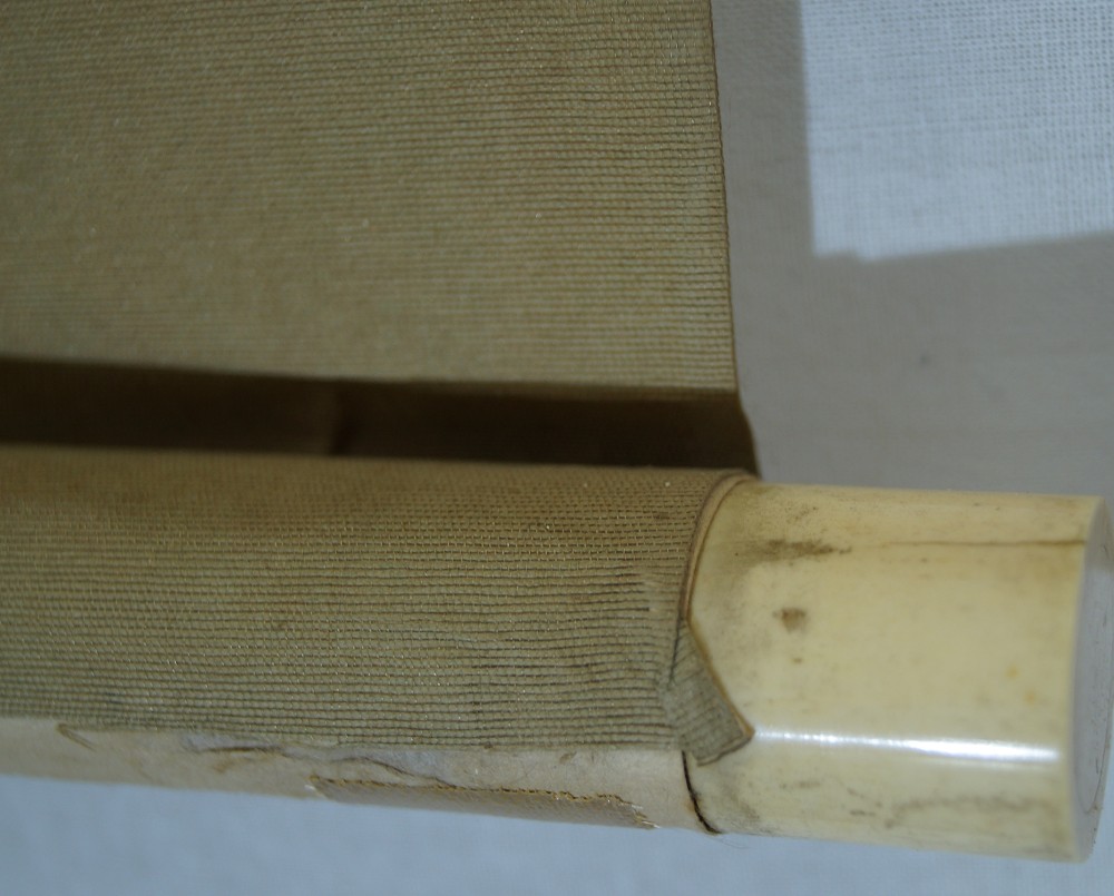 Pflaumenbluete im Schnee Kakemono Rollendetail 1