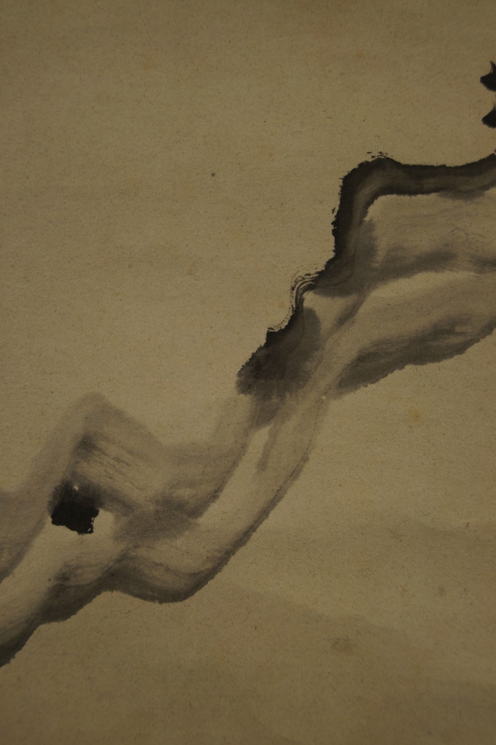 Vogel auf Kiefernzweig von Akiaki Okamoto Kiefer-Motiv Nahaufnahme 3