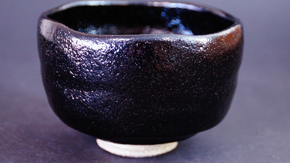 Chawan de cerámica Raku de Yoko Meido vista lateral 1