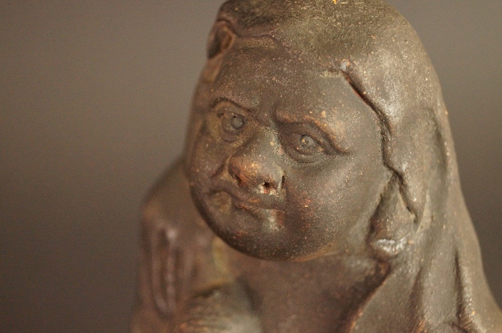 Bodhidharma Daruma Figur Gesicht-Motiv Nahaufnahme 3