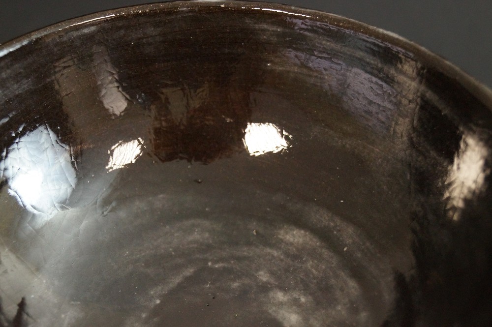 Chawan Raku Shogetsu Kikko Innenansicht Nahaufnahme