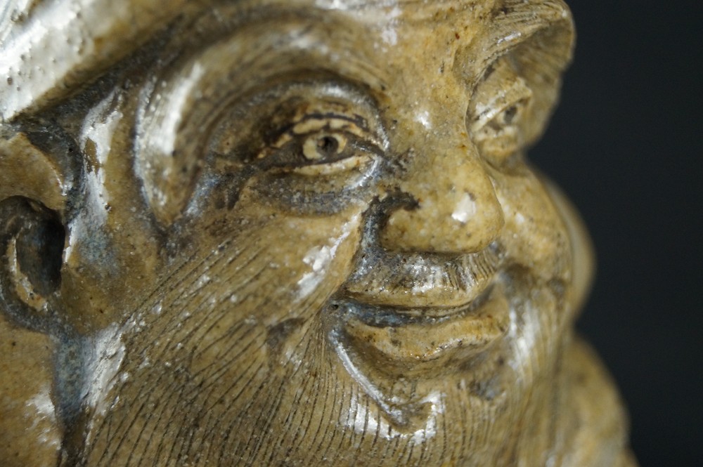 Figura de Jurojin detalle del rostro 1