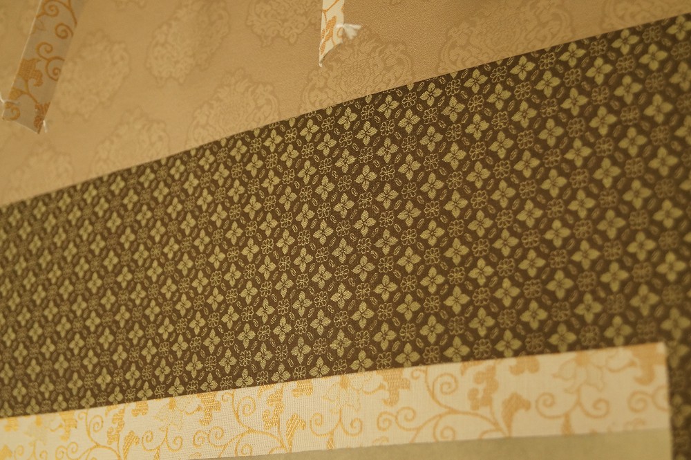Falke auf der Kiefer Montierungsdetail