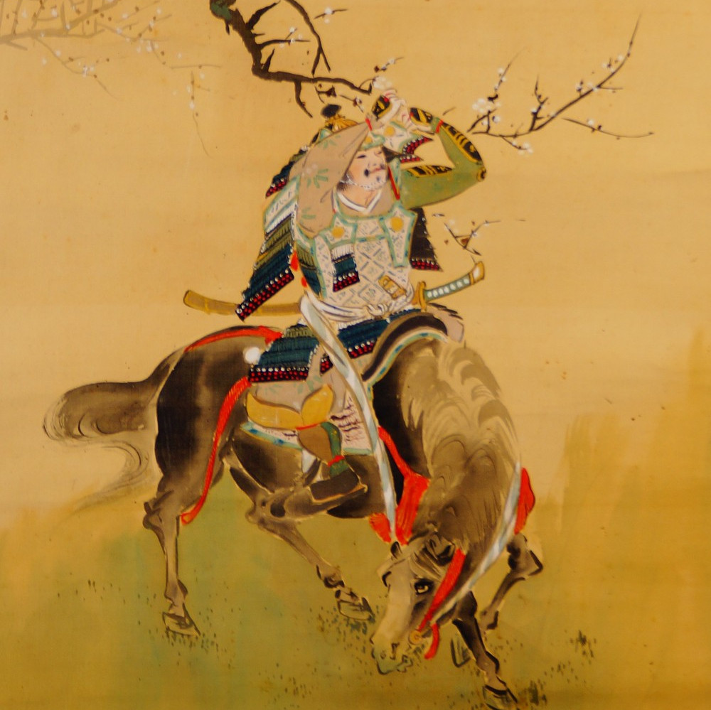 Guerrero samurái sobre caballo encabritado bajo una rama de ciruelo en flor de Otsuka Shunrei