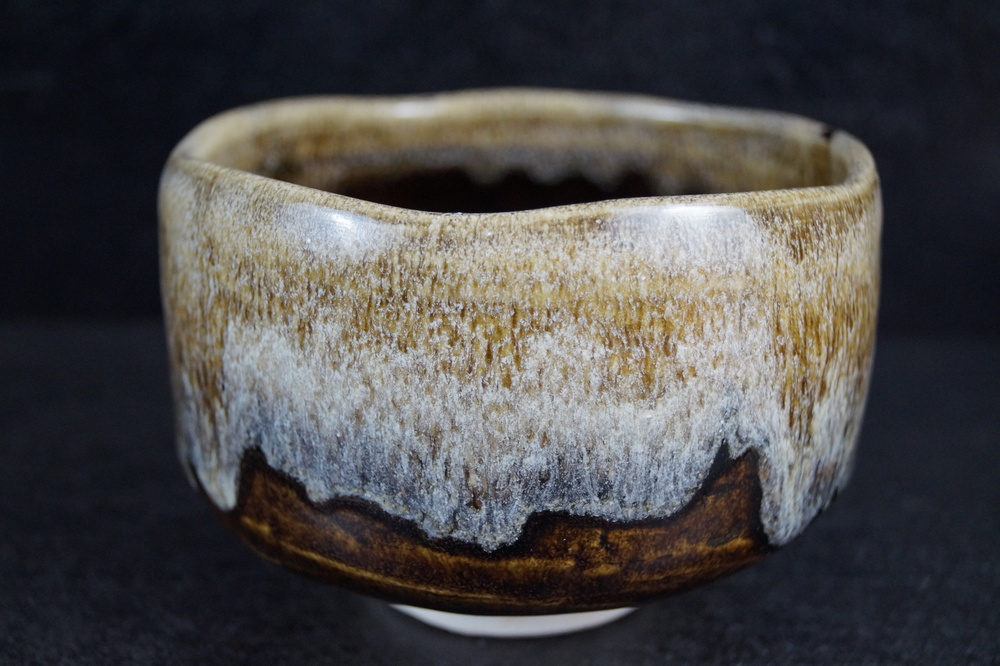 Chawan autorstwa Muroi Kaoru widok od przodu 2