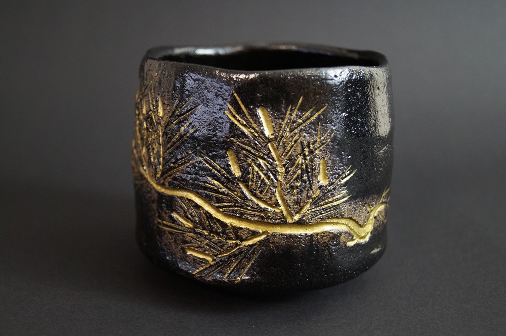 Handgeformte Raku-Yaki-Teeschale