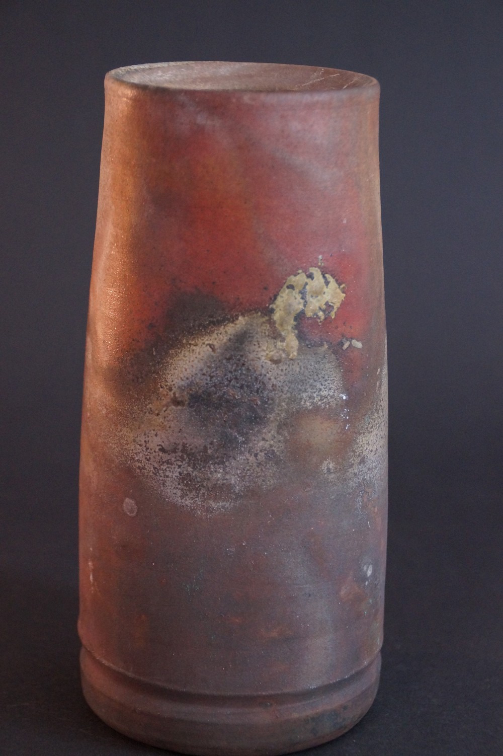 Vaso Bizen di Toho vista laterale